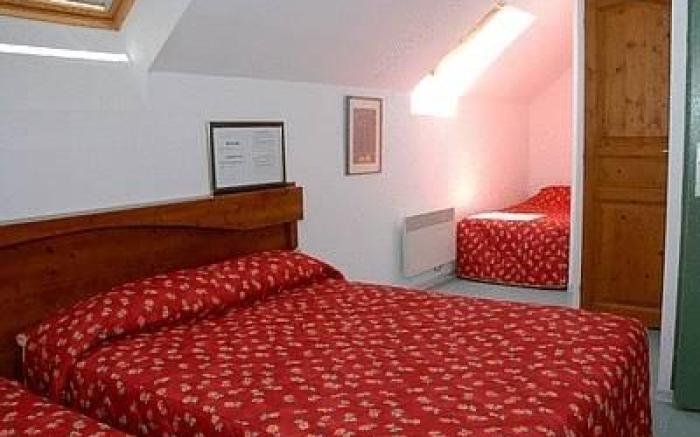 Logis Hotel Le Relais Des Remparts