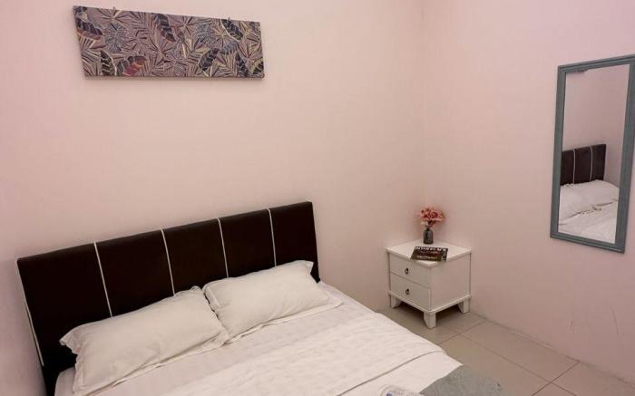 Mari Mari homestay M15 (3BR) @ IMAGO THE LOFT E 