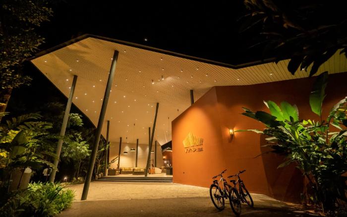 VYNA HILLOCK RESORT