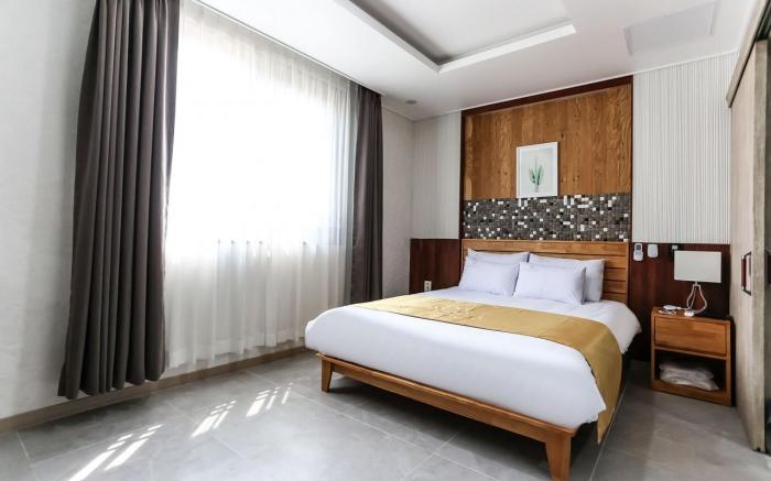 Jeju City Hall Hotel