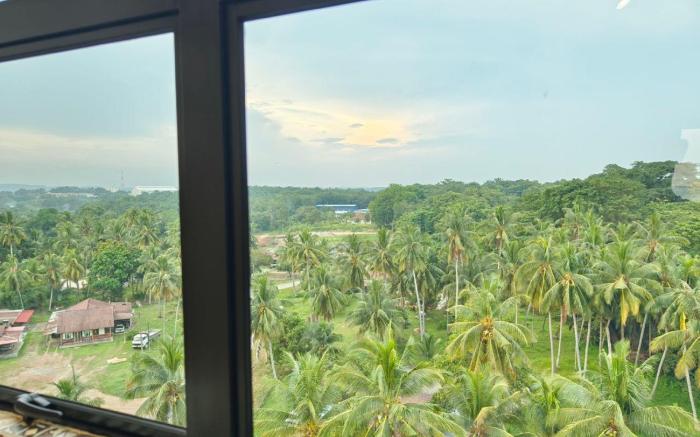 Melaka Seaview 2 Bedroom Beach ApartHotel   G0930