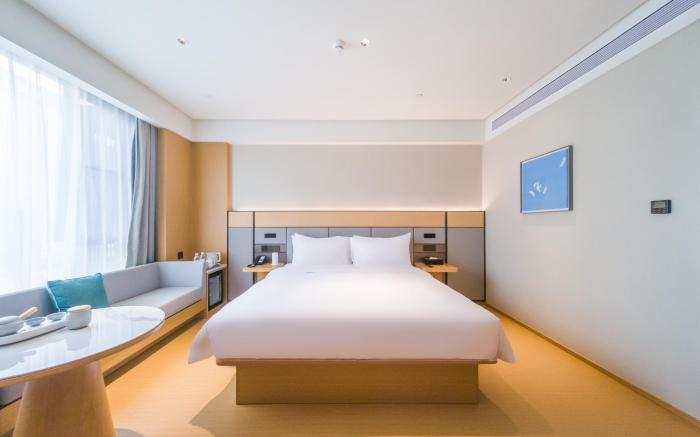 Ji Hotel Shenzhen Baoan Pingzhou Metro Station