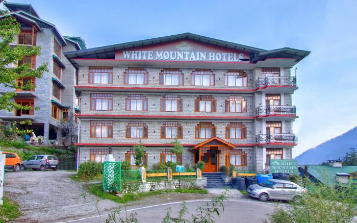 white Mountain Hotels