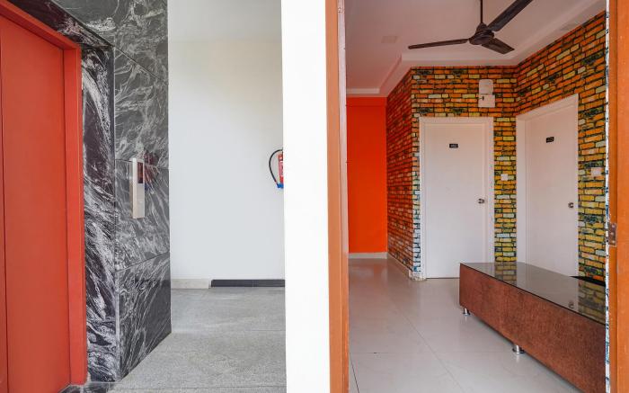 FabExpress Kings Suites - Nr. Dodda Banaswadi Main Road