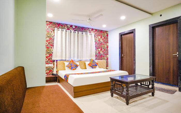 FabHotel Uday Vilas