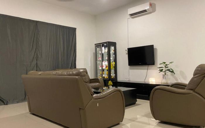 KUALA SELANGOR Semi-D HOMESTAY