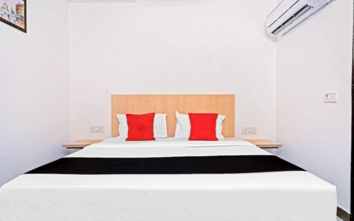 HOTEL VASUNDHARA GRAND