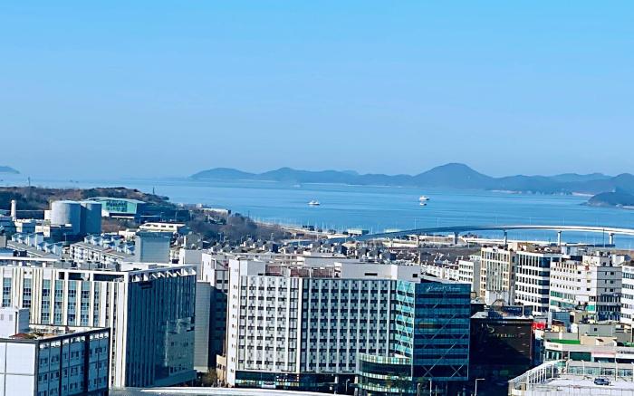 Yeongjong Shine Hotel