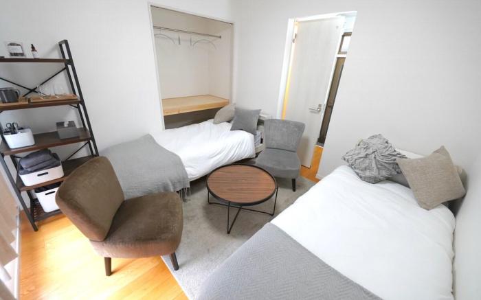 Close to Shinjuku![2nd] Twin beds,Projector!