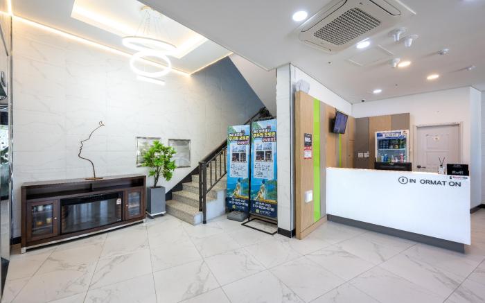 Yeosu View Foret Pension