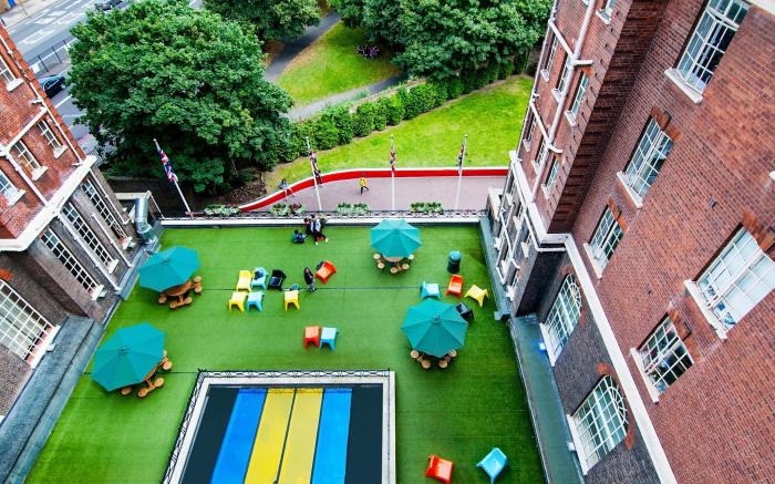 RestUp London Hostel