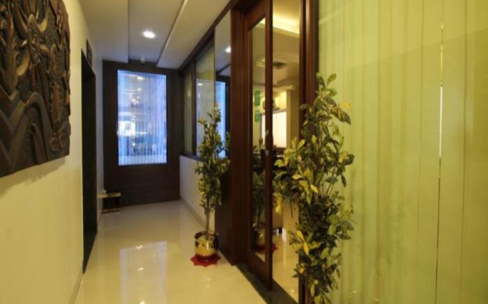 Marigold - Newly Renovated Hotel 
