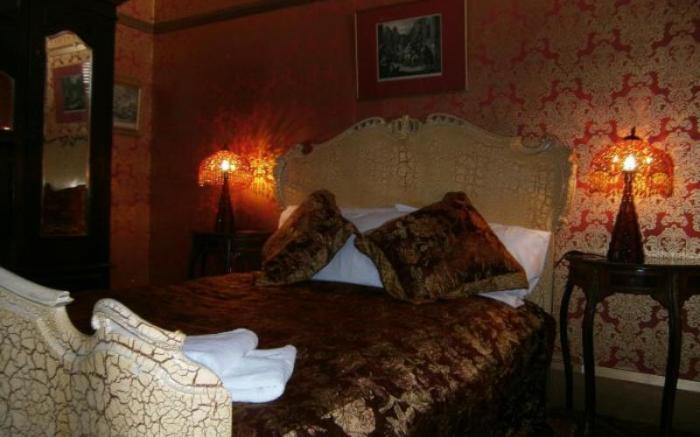 Shakespeare Hotel