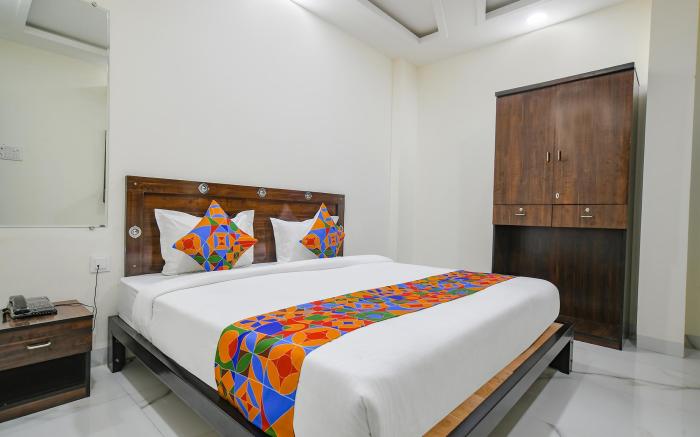 FabHotel DR Greens