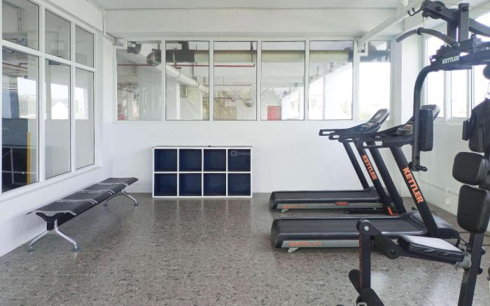 Modern Look Studio at De Prima Apt By Travelio