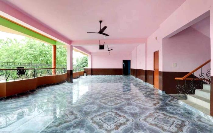 Hotel O Ramnagar Varanarasi