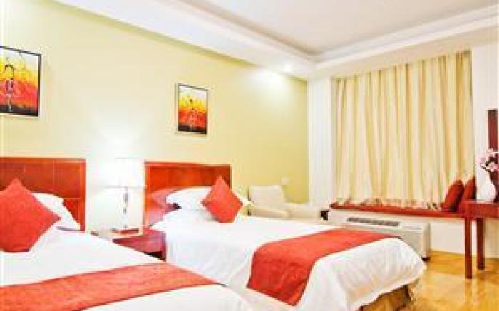 Asiatic Hotel by LaGuardia Airport