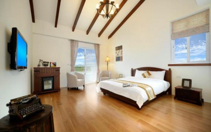 Sunlax B&B