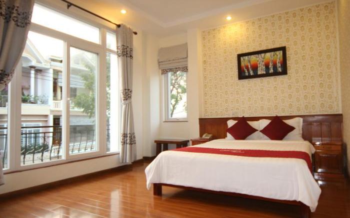 Omega Da Nang Beach Hotel