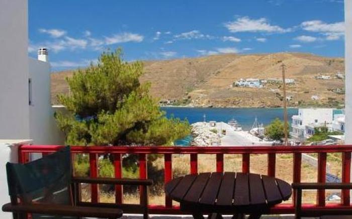 Yperia Hotel