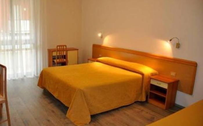 Hotel Thea