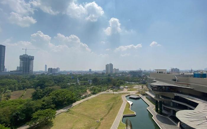 Spacious Apartemen Grand Sungkono Lagoon Surabaya