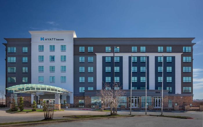 Hyatt House Bentonville / Rogers