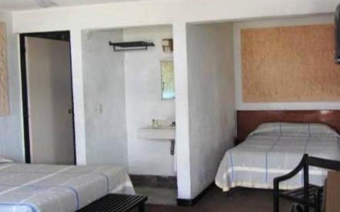 Hotel Zacatecas Courts