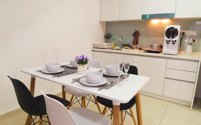 EkoCheras Loft 5 pax, 2Carpark #Snooker #Balcony