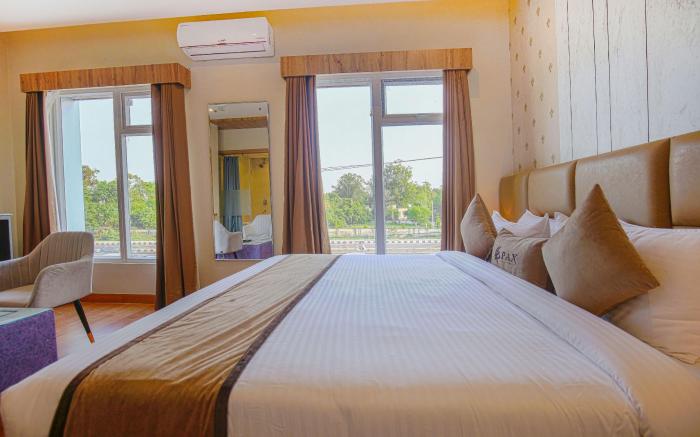 Hotel AK Continental Zirakpur