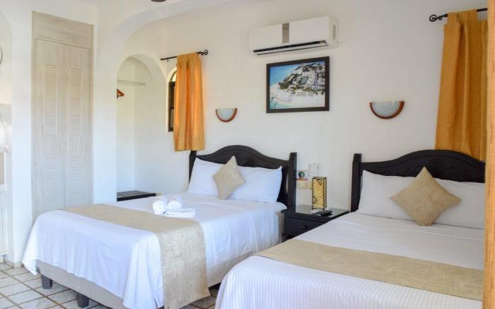 Hotel Bucaneros