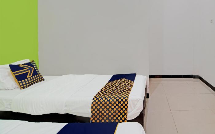 SPOT ON 92536 Teguh Homestay Syariah