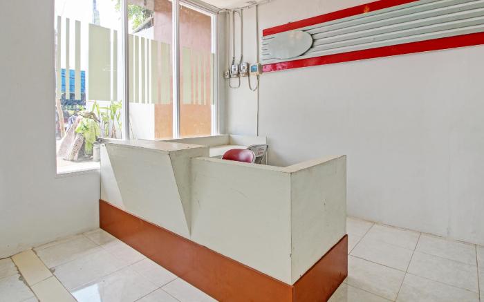 SPOT ON 92531 Pacar Guesthouse