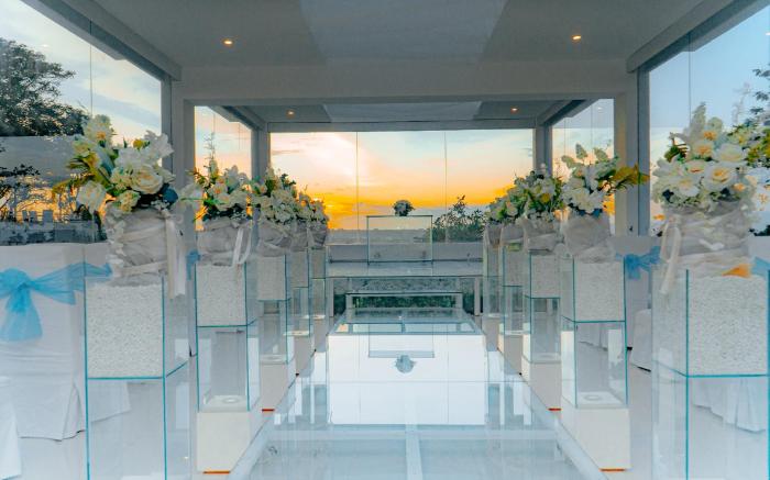 Luxotic Private Villa & Resort