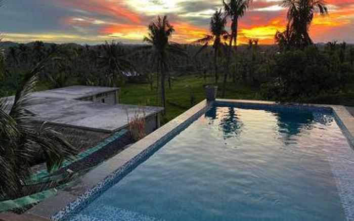 Lexias Hostel and Workspace Siargao