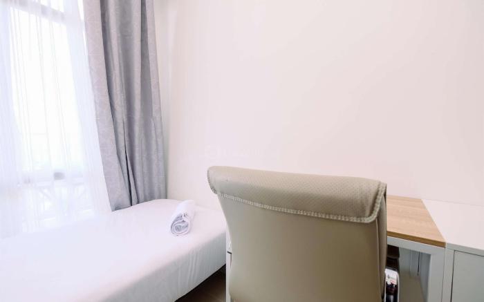 Modern Look 2BR at Vasaka Solterra By Travelio