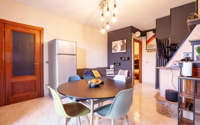 Entire house - - The Artist Village