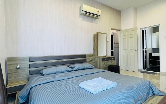 Senai Garden Apartment near Senai Airport&JPO-2R2B