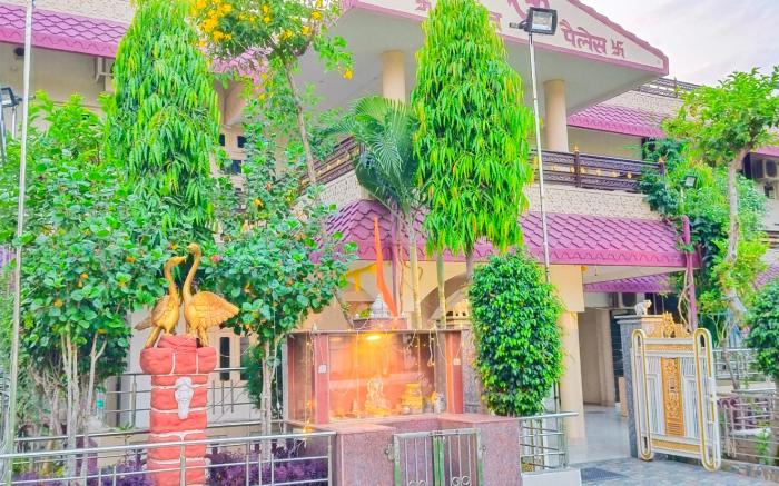 Hotel Prabhat Palace
