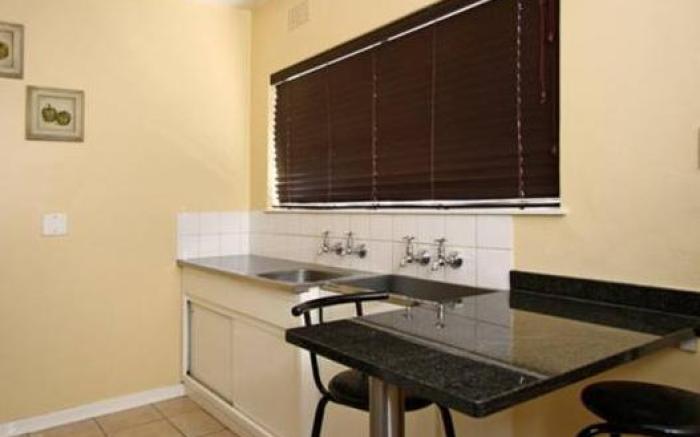 Vetho 1 Apartments OR Tambo Airport