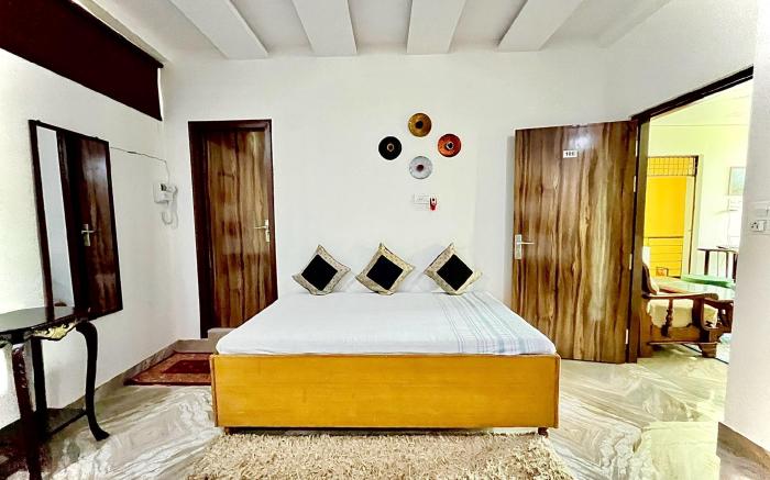 Alibaba’s Indiana Homestay 