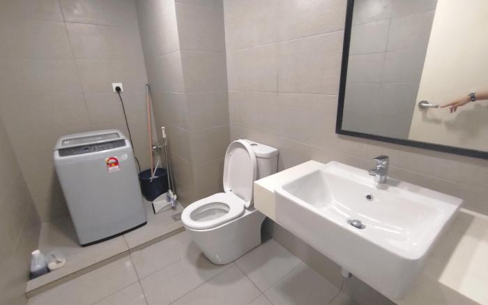 MRT Link EkoCheras Opulence Designer Suite by MOKA