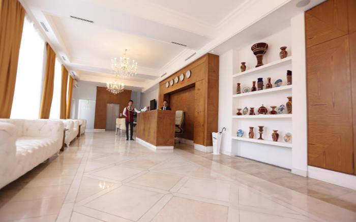 Amber Hotel