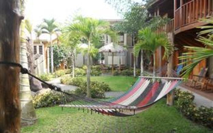 Arenal Hostel Resort