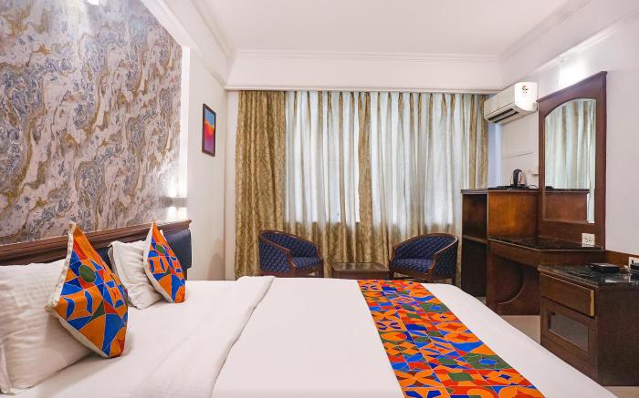 FabHotel Prime Golden Emerald - Nr. St Mary's Church ( C.N.I )