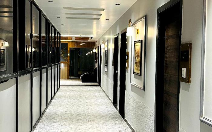 Hotel Shrimad