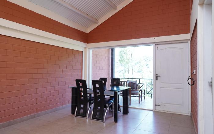 Tea Leaf Stays by Brown Tree Resort