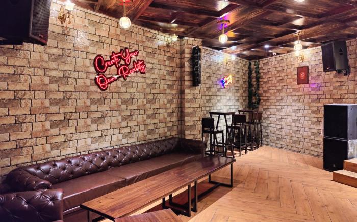 Hotel Mandi Heights - Bar, Fine Dining & Banquet Hall 