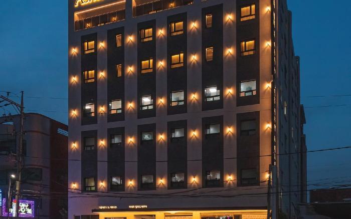 Gimhae Asheravillard Aqua Hotel