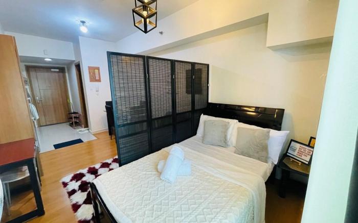 Rental Condo near UP-PGH, St Lukes and US Embassy